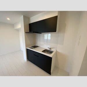 Room image 9