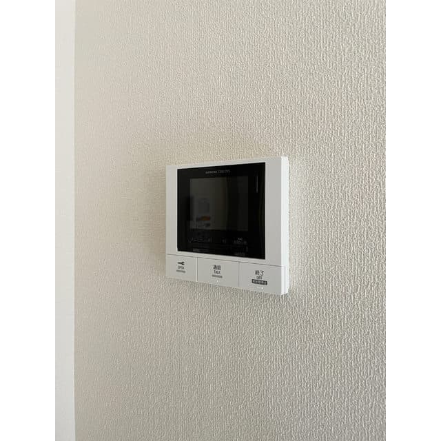 Room image 13