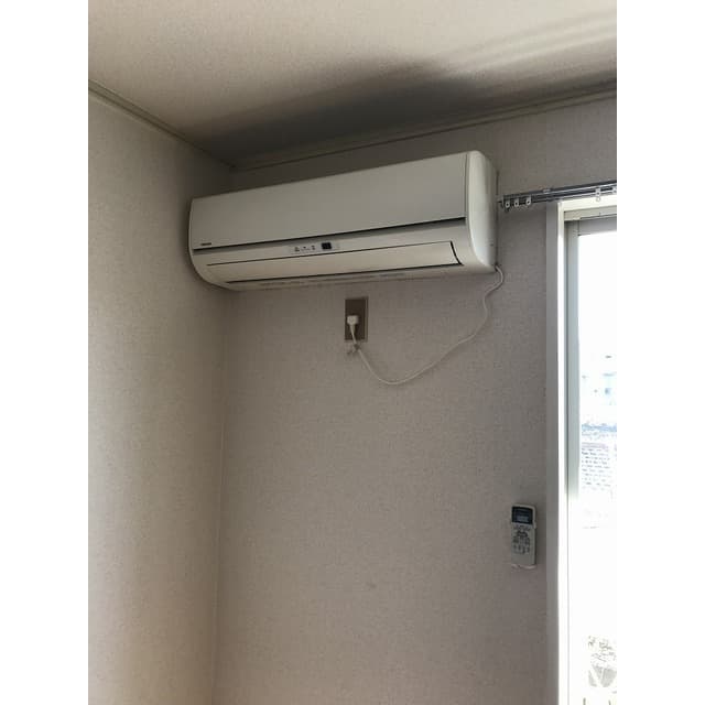Room image 13
