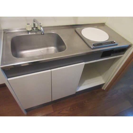 Room image 8