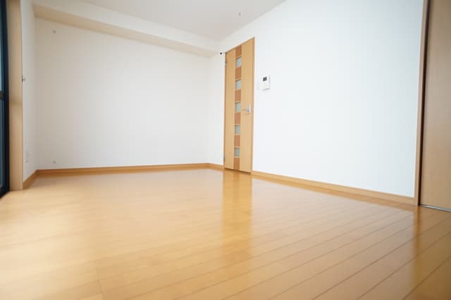 Room image 10