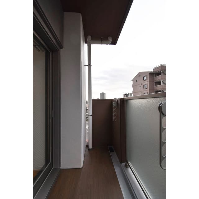 Room image 15
