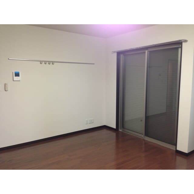 Room image 15