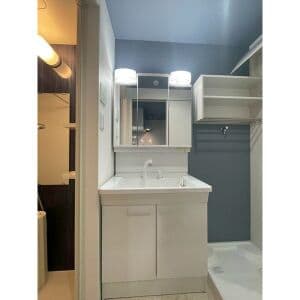Room image 13