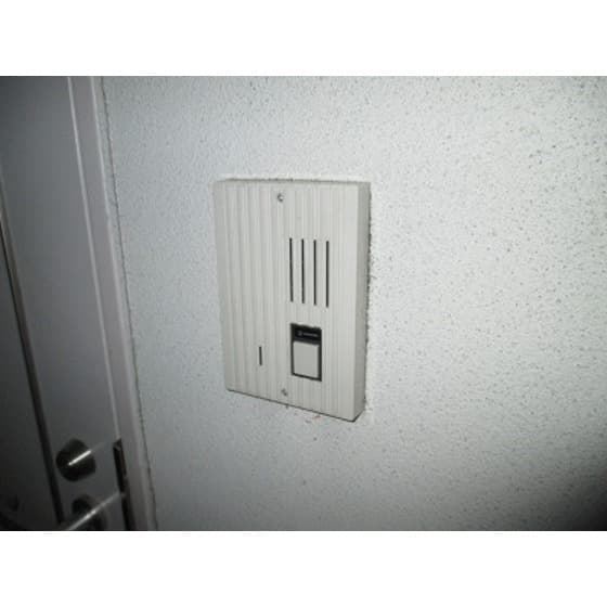 Room image 14