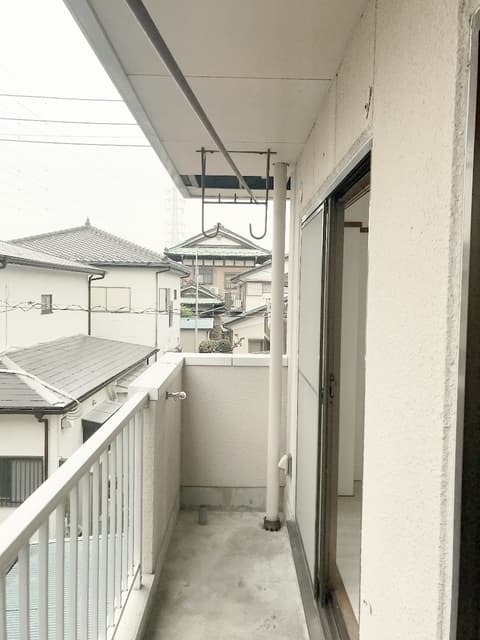 Room image 13