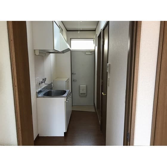 Room image 16