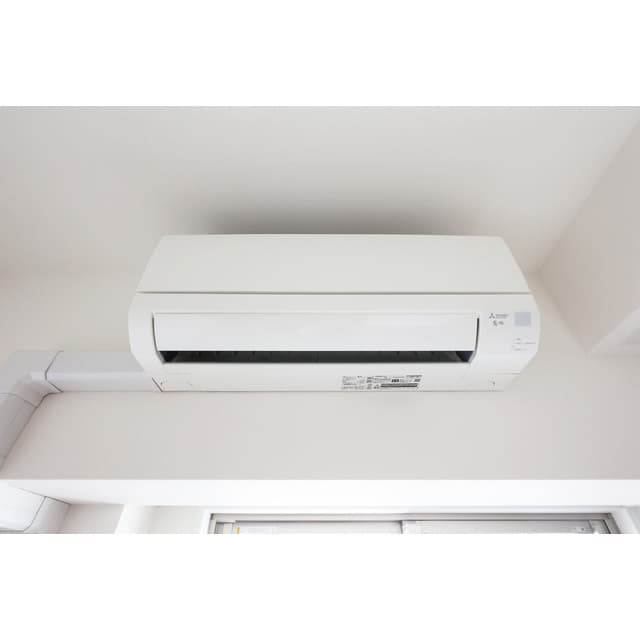 Room image 15