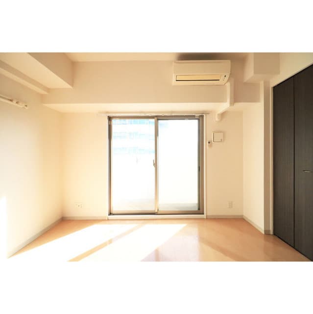Main interior of Park Flats Nodahanshin Station