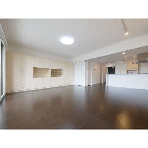 Room image 13