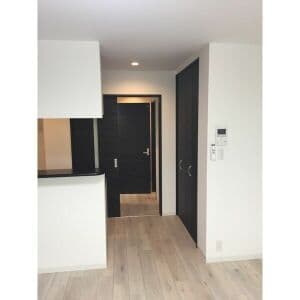 Room image 15