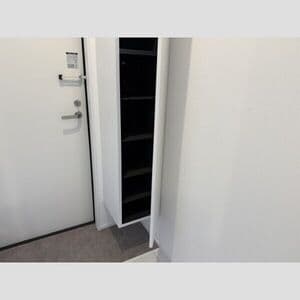 Room image 12