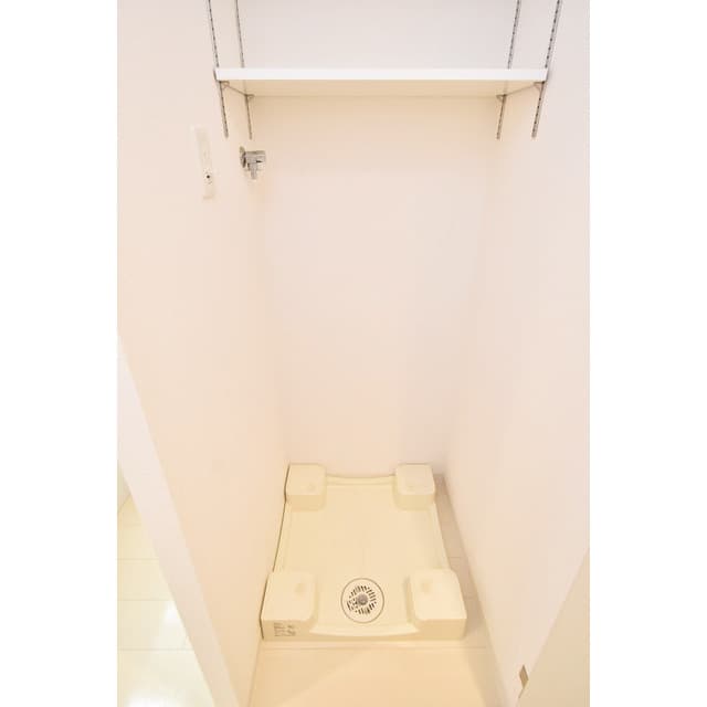 Room image 14