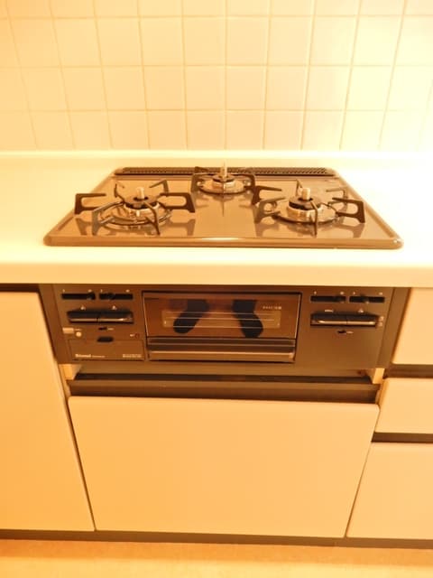 Room image 15