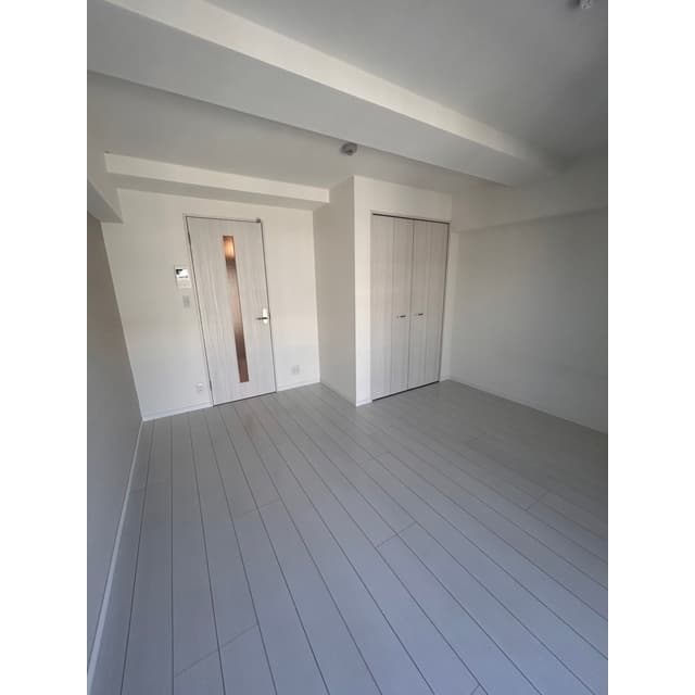 Room image 14