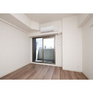 Room image 15