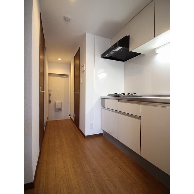 Room image 14