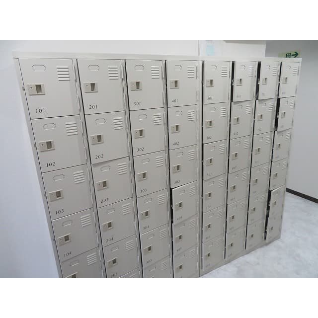 Room image 10