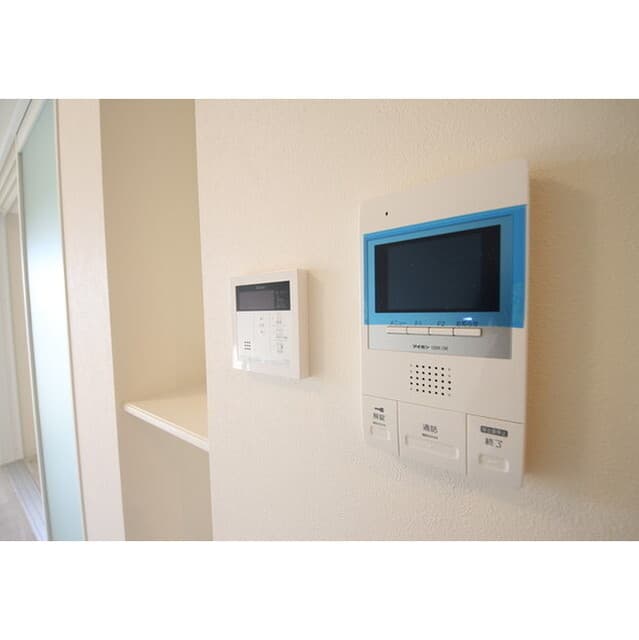 Room image 14