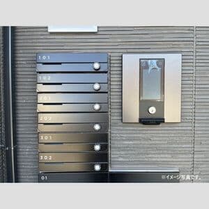 Room image 11