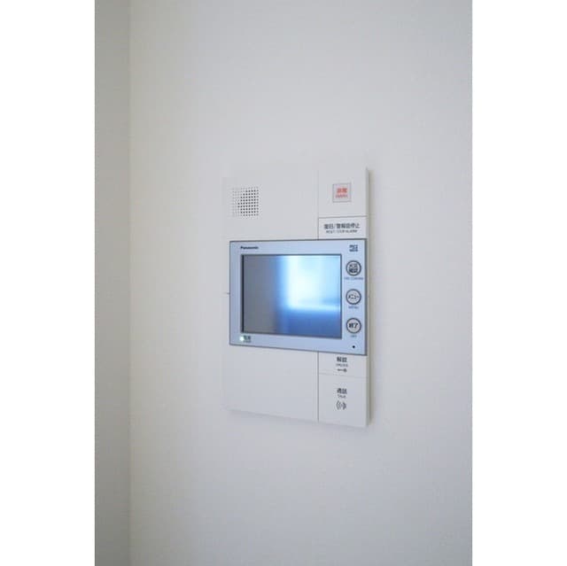 Room image 11