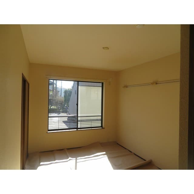 Room image 14