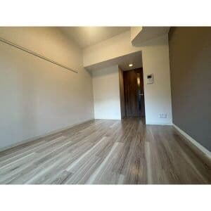 Room image 13