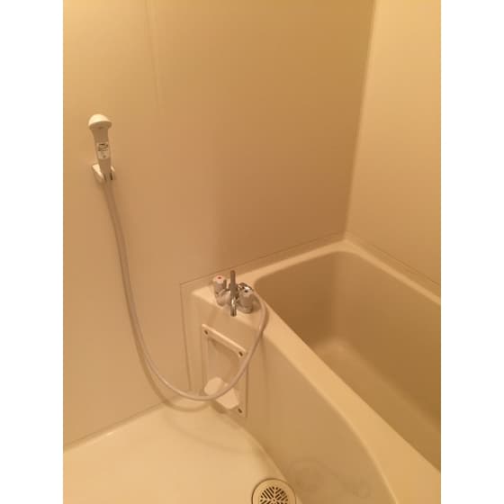 Room image 10