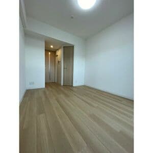 Room image 12