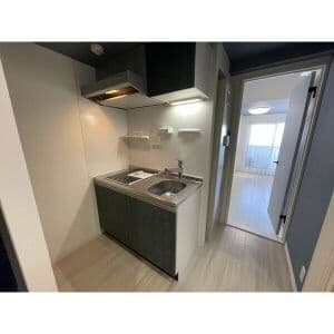 Room image 10