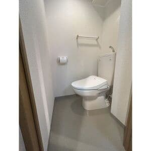Room image 12