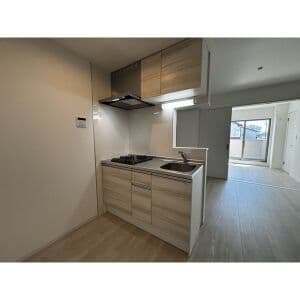 Room image 15