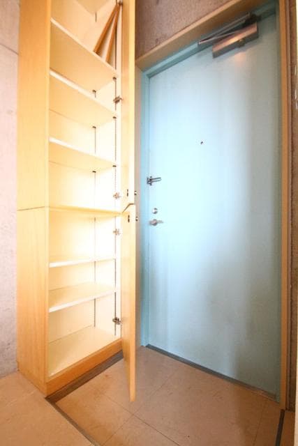 Room image 12