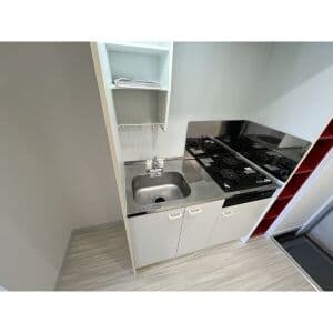 Room image 10
