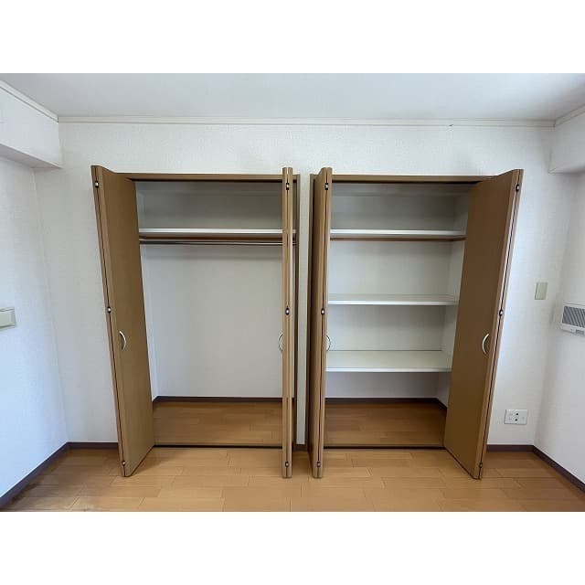 Room image 13