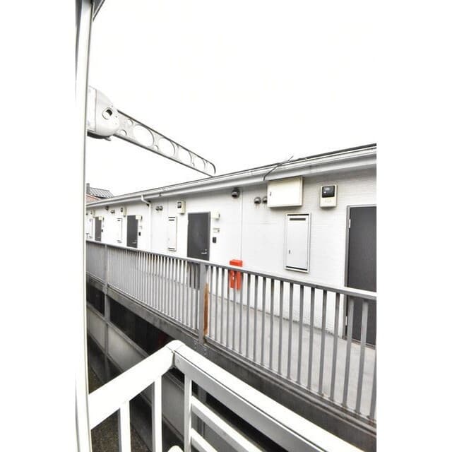 Room image 15
