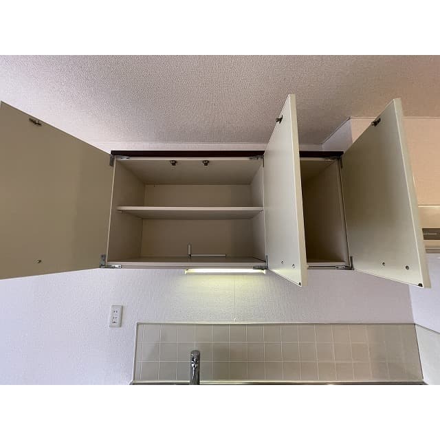 Room image 14