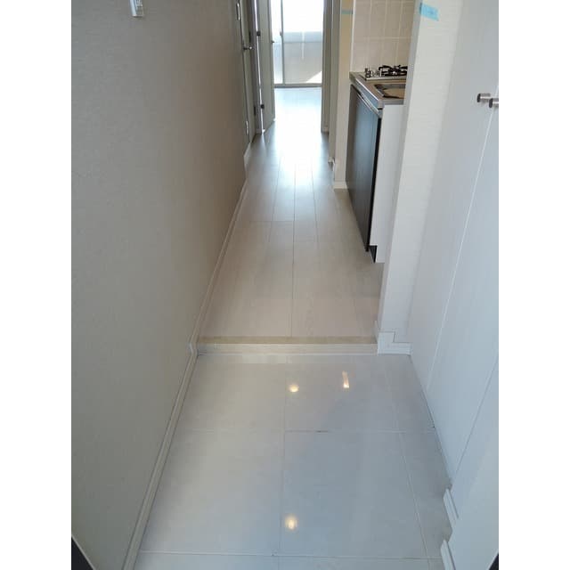 Room image 13