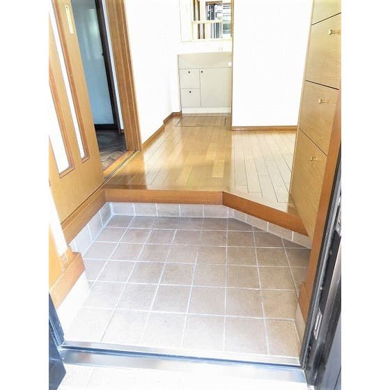 Room image 13