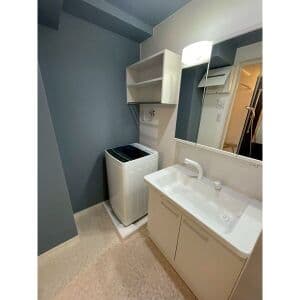 Room image 12