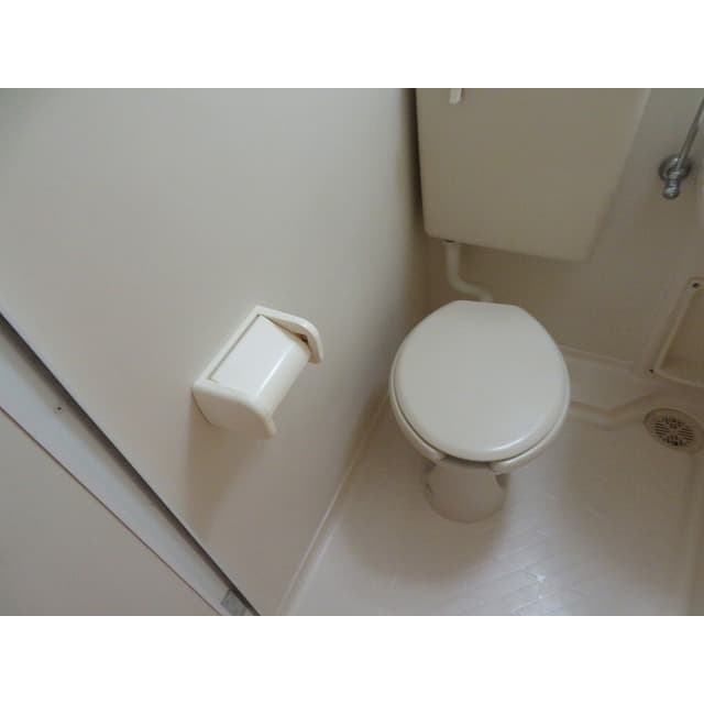 Room image 10
