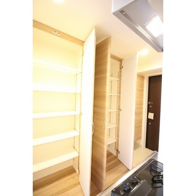Room image 14