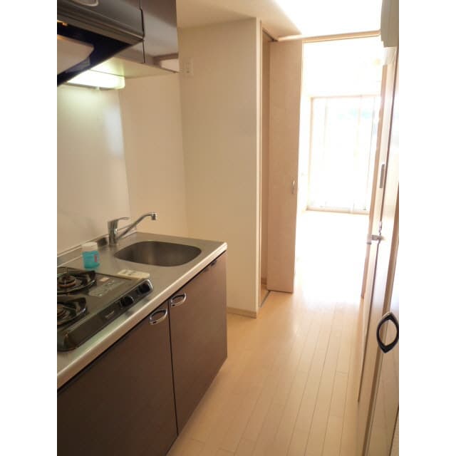 Room image 15