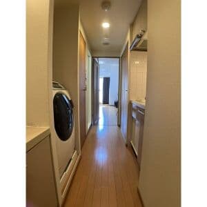 Room image 8