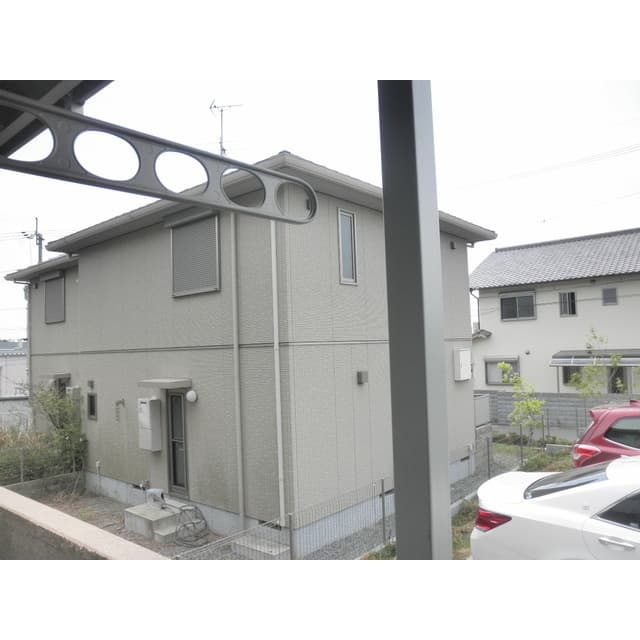 Room image 11