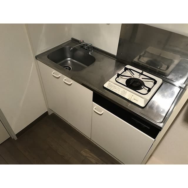 Room image 9
