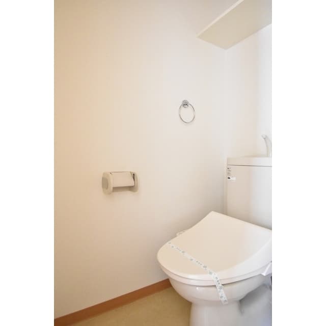 Room image 14