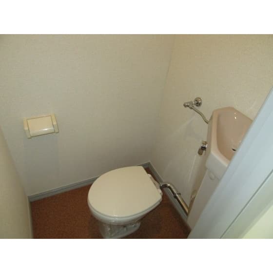 Room image 11
