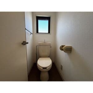 Room image 13