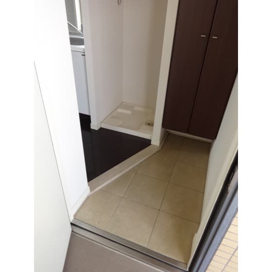 Room image 15